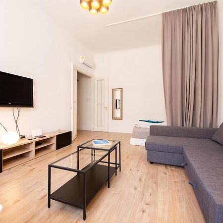 Budapest4U - New Apt In The Central Of Budapeşte Dış mekan fotoğraf